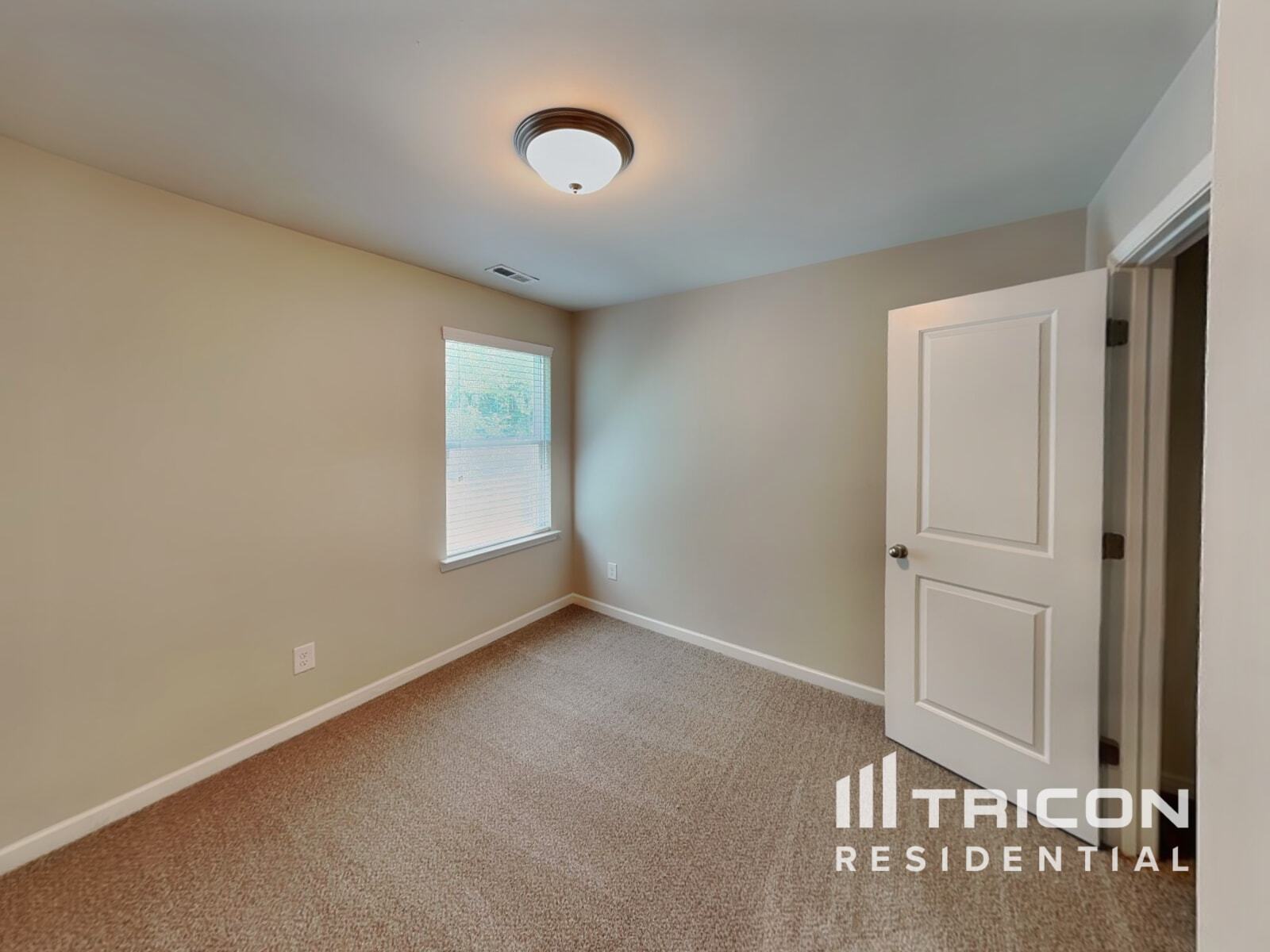 Building Photo - 123 Hickory Sta Ln