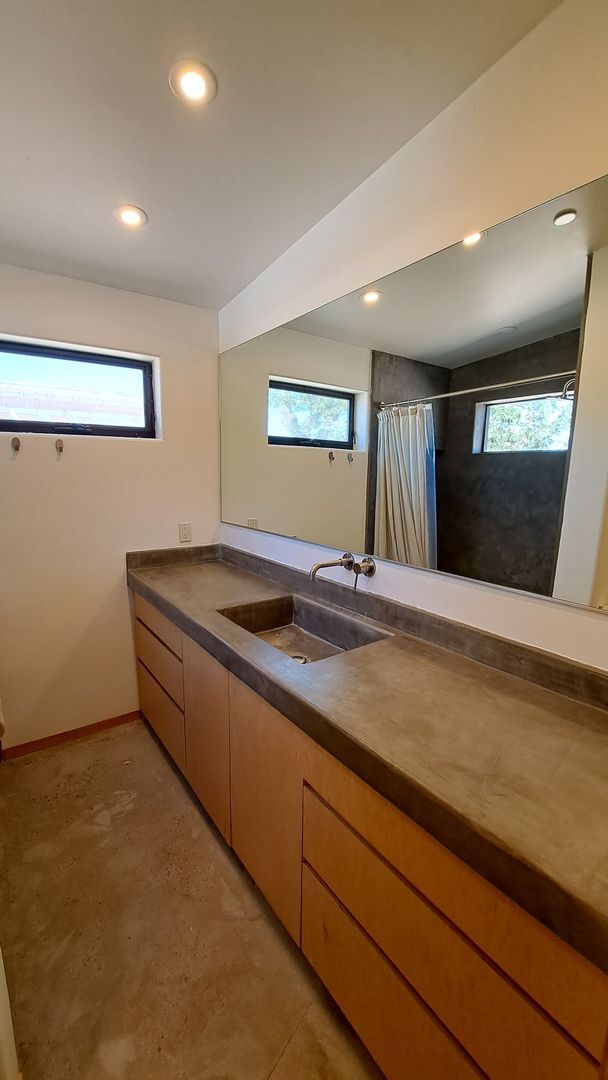 Building Photo - 3141 La Habra Ave
