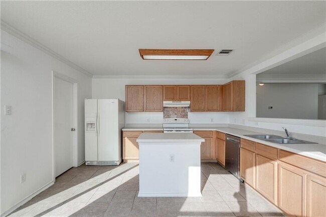 Building Photo - 13316 Thome Valley Dr