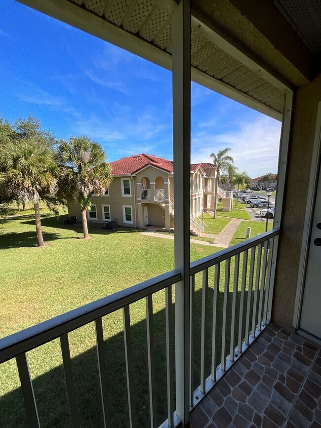 Building Photo - Beautiful 3/2 Condo in Osprey at the Oaks!