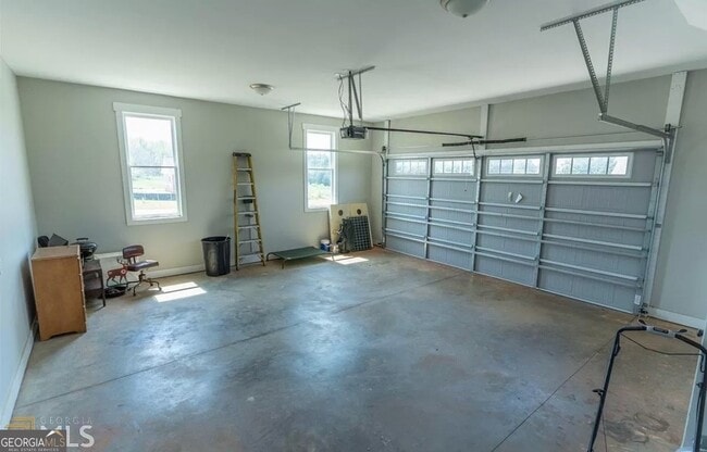 Building Photo - 103 Sage St