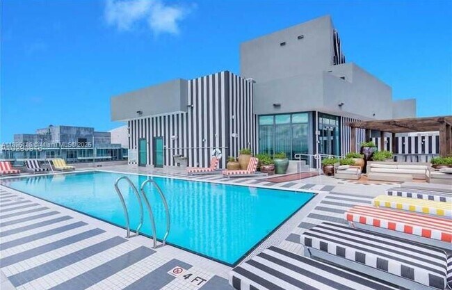 Building Photo - 1300 S Miami Ave