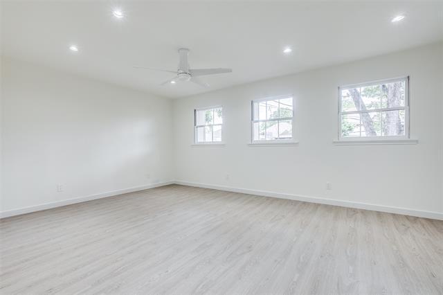 Building Photo - 5901 Auburndale Ave