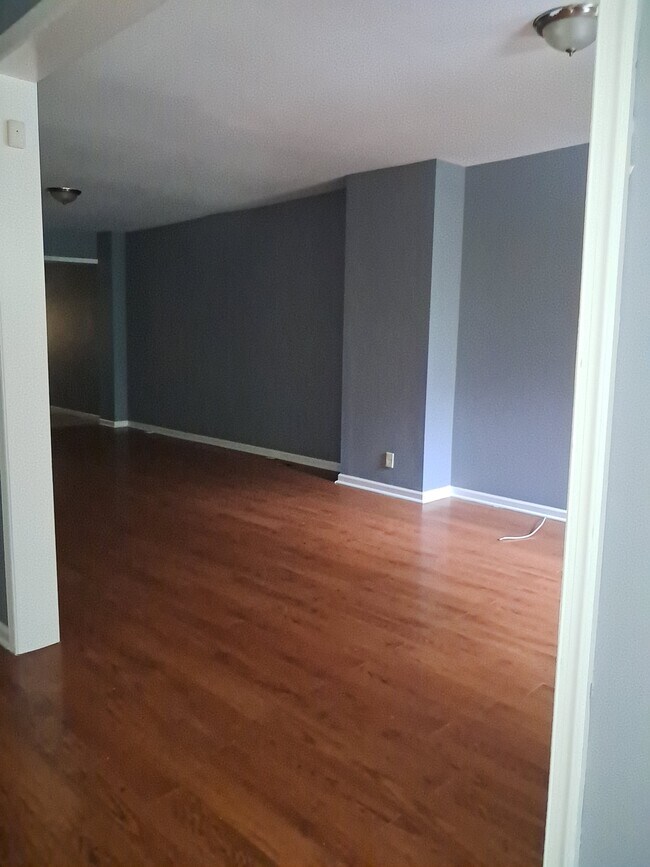Building Photo - 3308 Gwynns Falls Pkwy