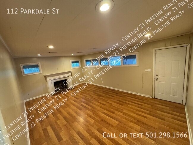 Building Photo - 112 Parkdale St