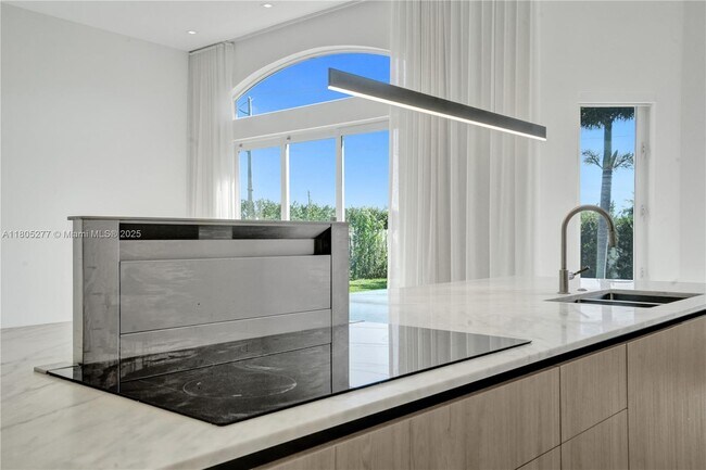 Building Photo - 3234 SW 53rd Ct