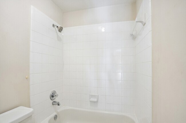 Building Photo - 15415 Truslow Point Ln