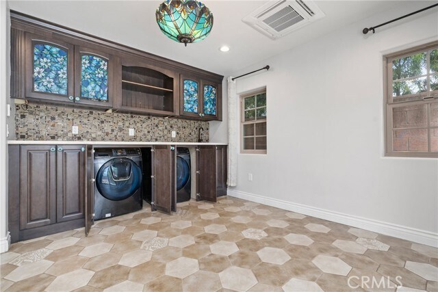 Building Photo - 11360 Segrell Way