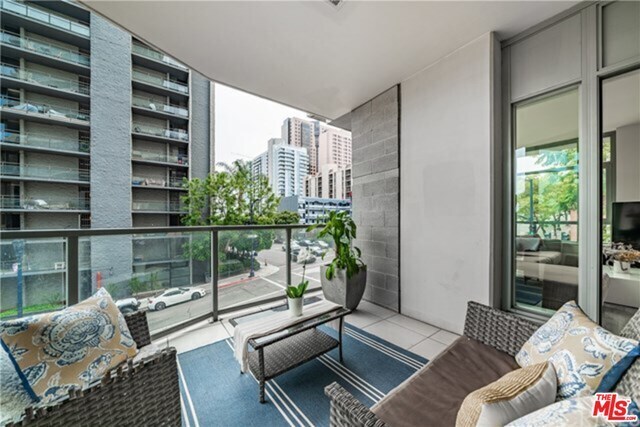 Building Photo - 1441 Ninth Ave