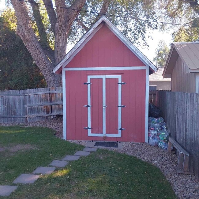 Building Photo - 2220 2nd St