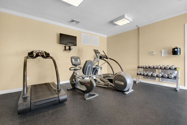 Building Photo - Cypress Preserve Beautiful  2B/2B Apartment in FWB in Pristine Nature Setting!