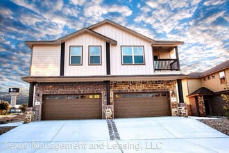 Building Photo - 107 Lakeview Ct