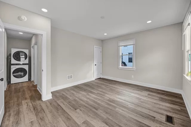 Building Photo - 28 E Water St