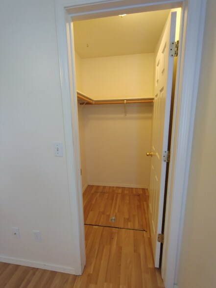 Building Photo - 2136 Harlequin Ct