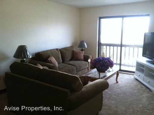 Building Photo - 190 Ledge St