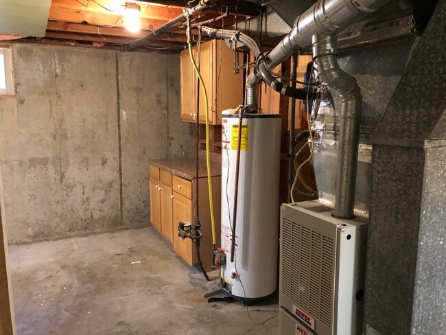 Building Photo - 2614 Silver Blvd