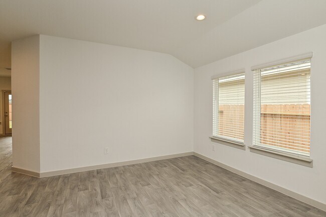 Building Photo - 3024 Stock Orch Ln