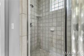 Building Photo - 9855 Bent Brook Dr