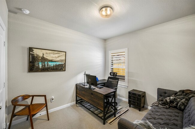 Building Photo - 7474 Cattail Fls Ln