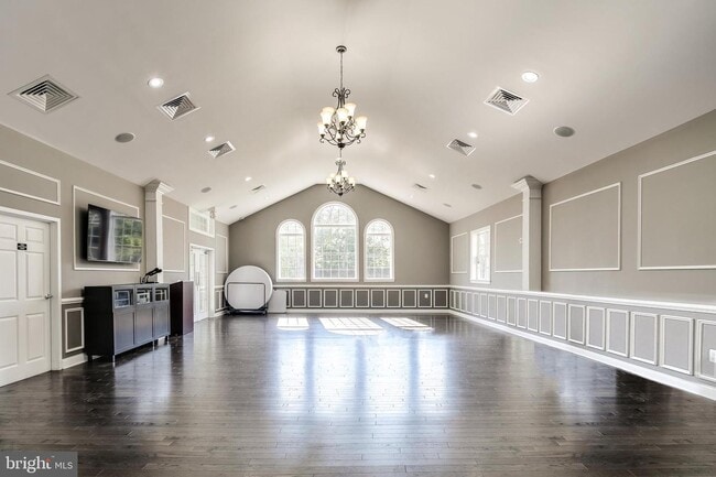 Building Photo - 7757 Crystal Brook Way