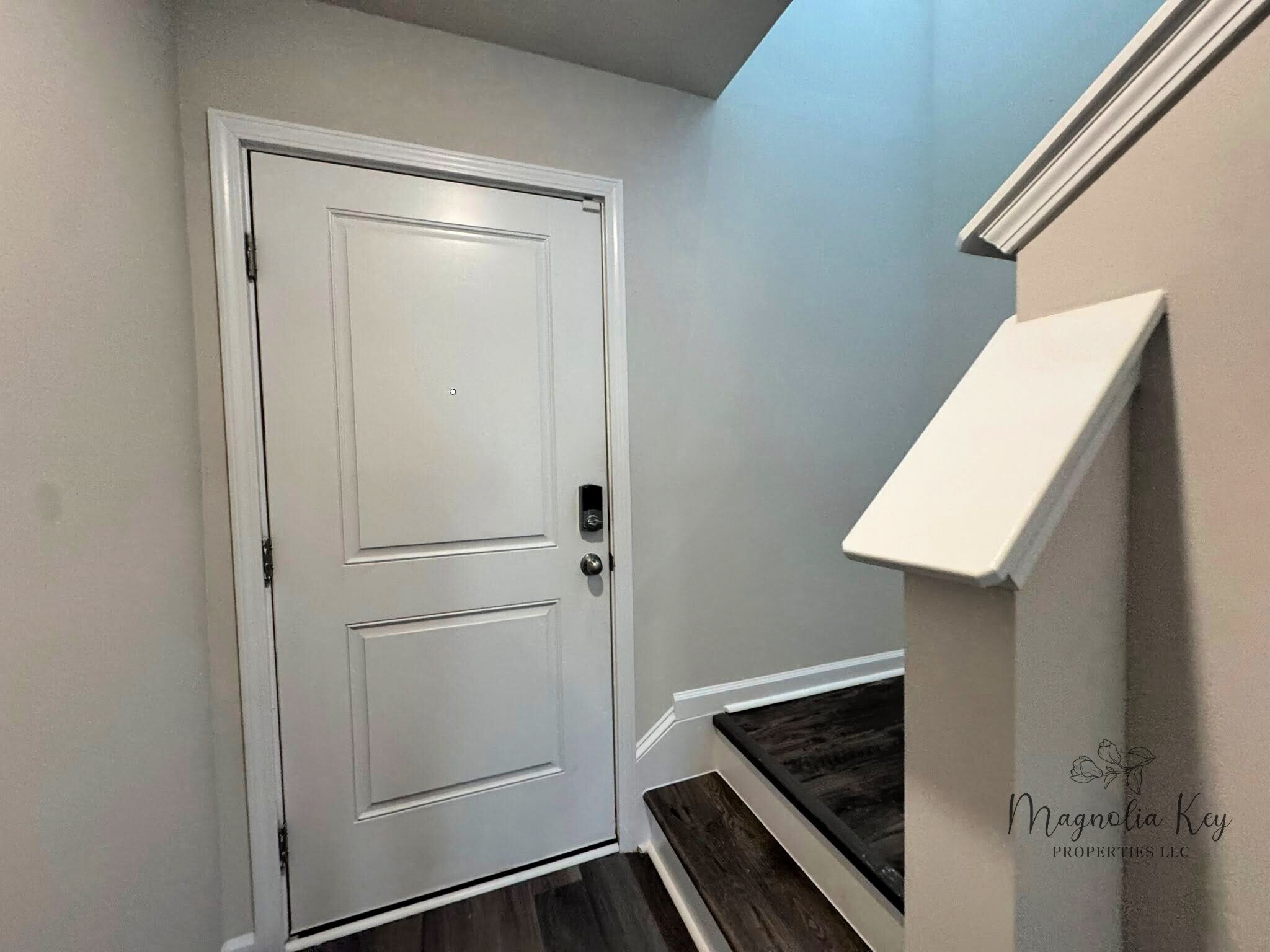 Building Photo - 555 Gemstone Blvd