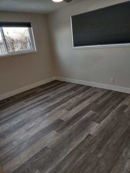 Building Photo - 3056 S 200 E