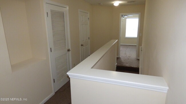 Building Photo - 8702 Ribbon Falls Ln