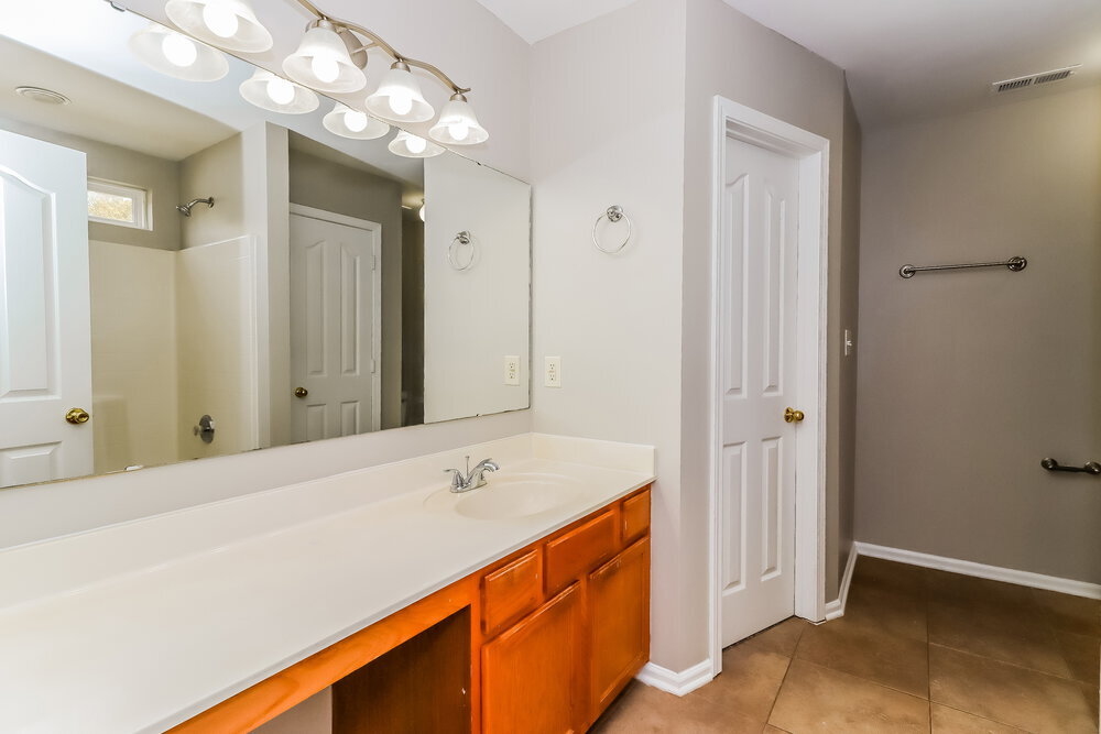 Building Photo - 2717 Brahman Meadows Ln