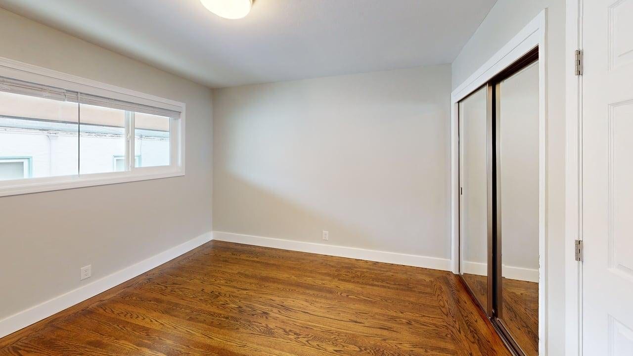 Building Photo - 2060 Santa Clara Ave