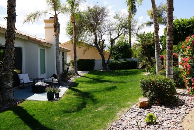 Building Photo - 238 Strada Fortuna