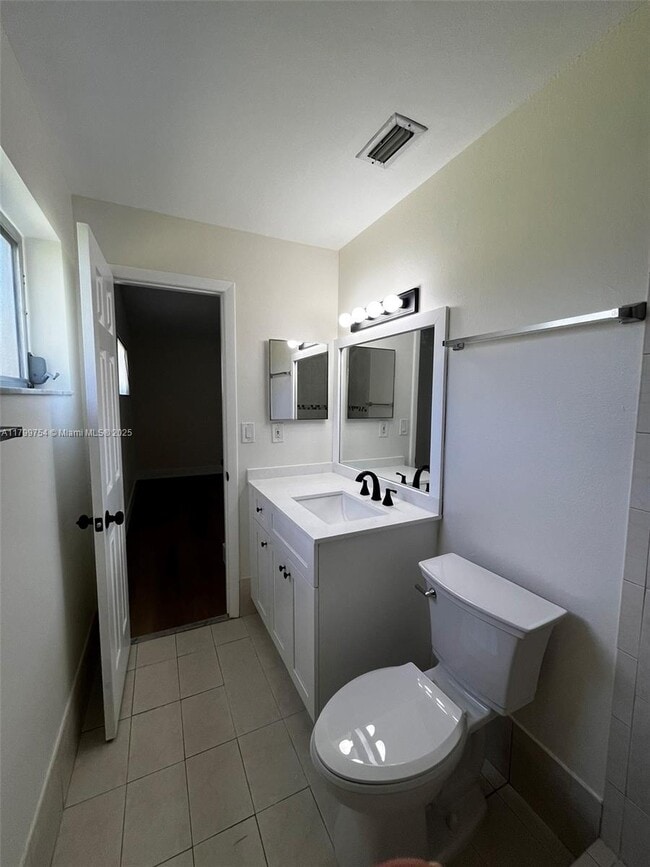 Building Photo - 11777 SW 108th Ln