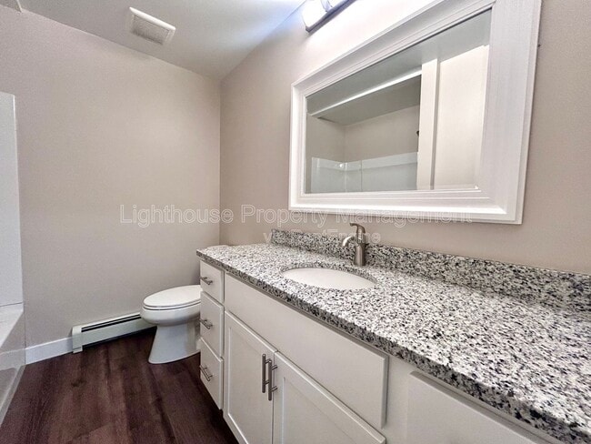 Building Photo - 2855 Taft Ave SW