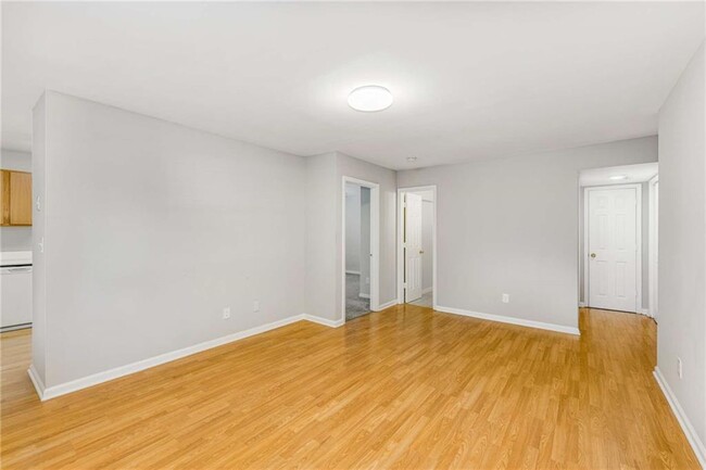 Building Photo - 1738 Taylor St NW