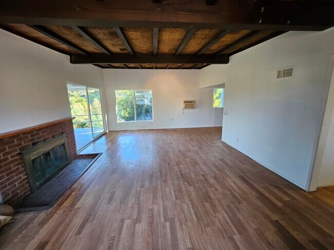 Building Photo - 4515 San Taela Ct