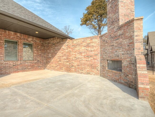 Building Photo - 8322 Robin Wy