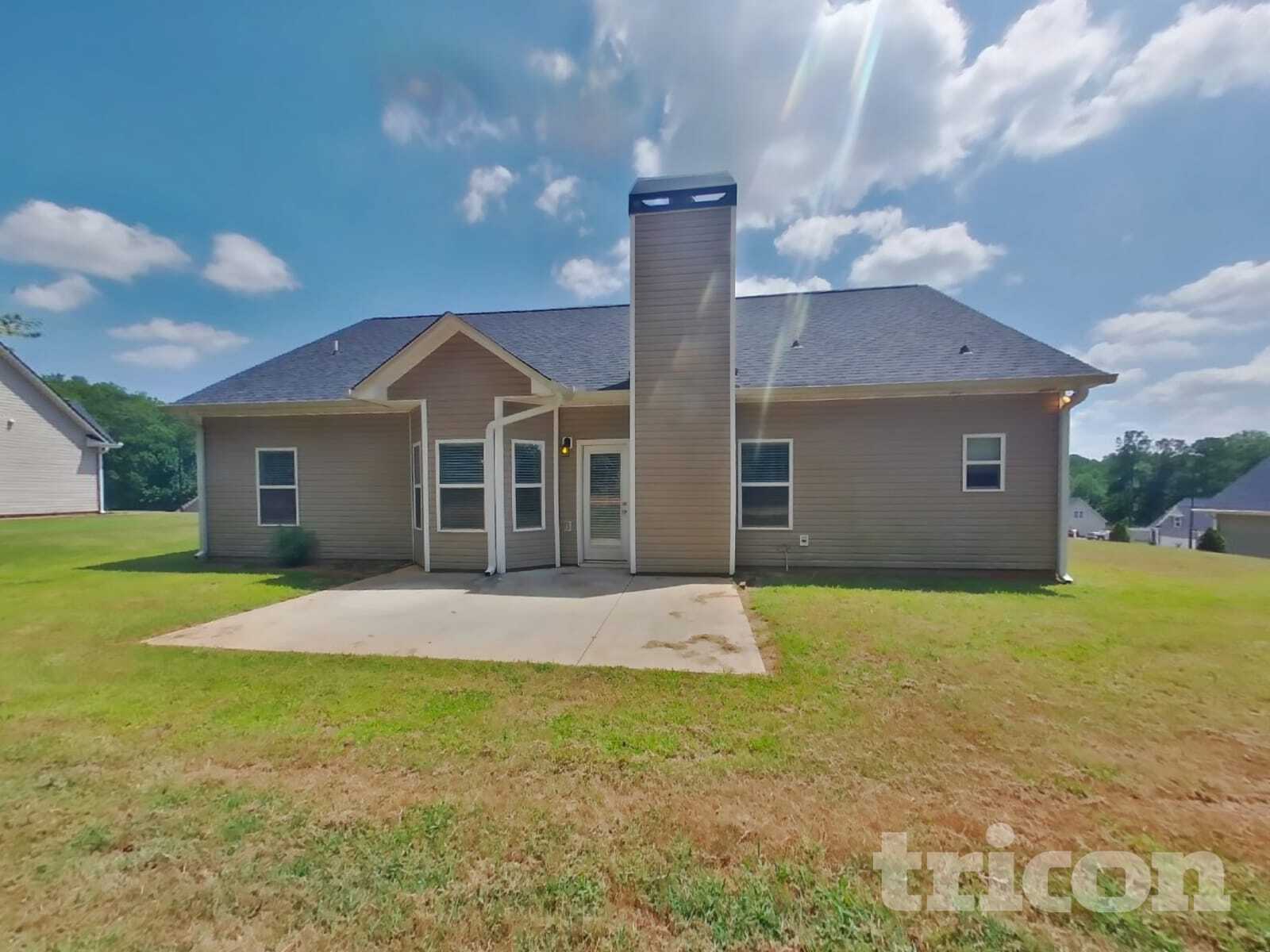 Building Photo - 402 Cranbrooke Dr