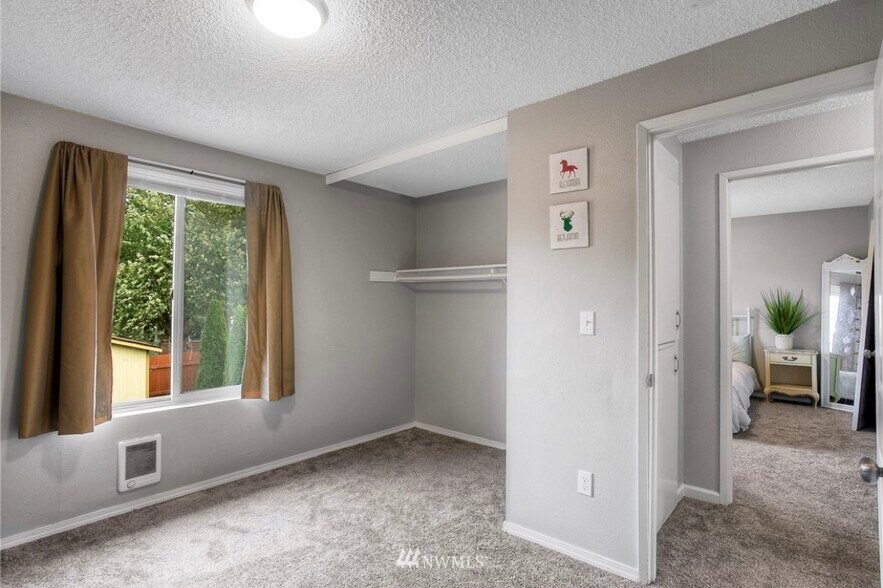 Building Photo - 10435 13th Avenue Ct S