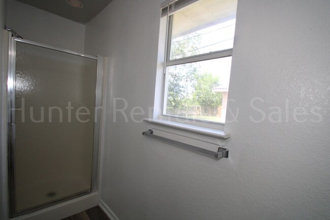 Building Photo - North Killeen!