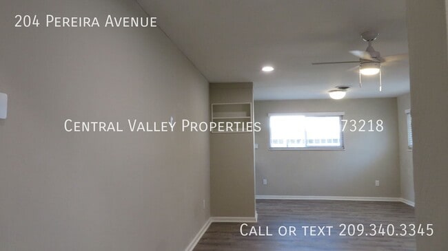Building Photo - 204 Pereira Ave