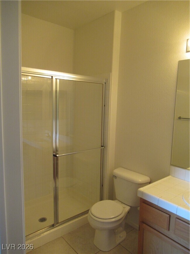 Building Photo - 1050 E Cactus Ave