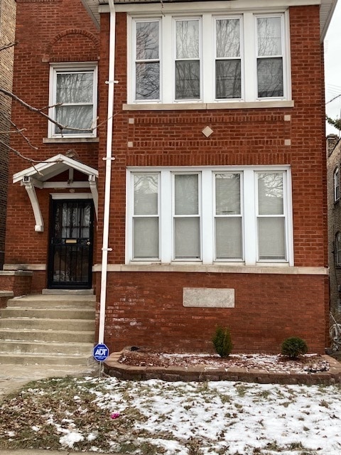 Building Photo - 7521 S Yale Ave