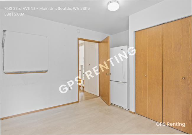 Building Photo - 7513 33rd Ave NE
