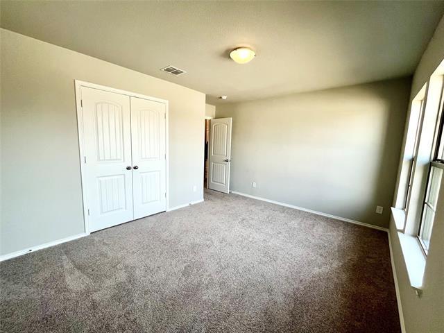 Building Photo - 928 Madeline Ln