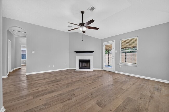 Building Photo - 6407 Granite Springs Ln