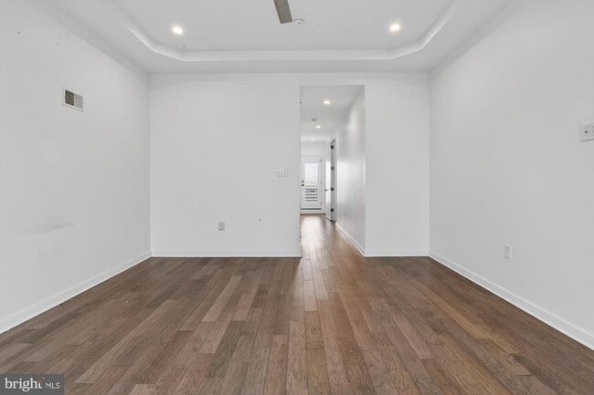 Building Photo - 3336 Salmon St