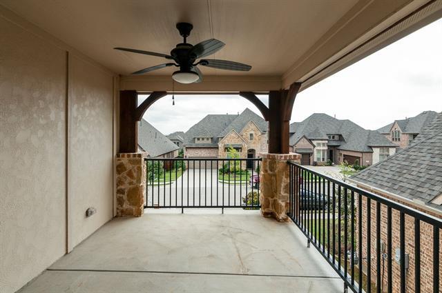 Building Photo - 1231 Huron Dr