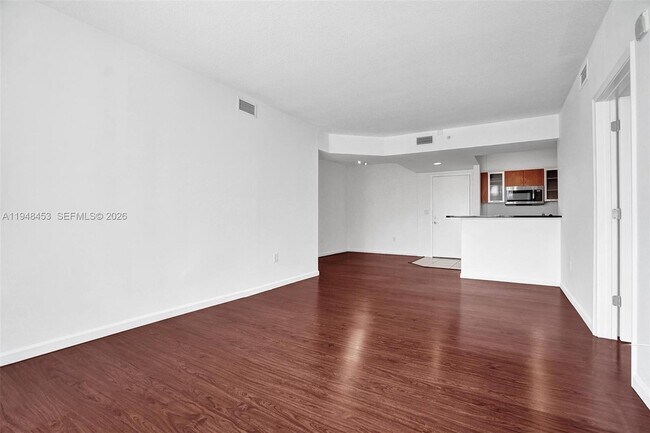 Building Photo - 18800 NE 29th Ave