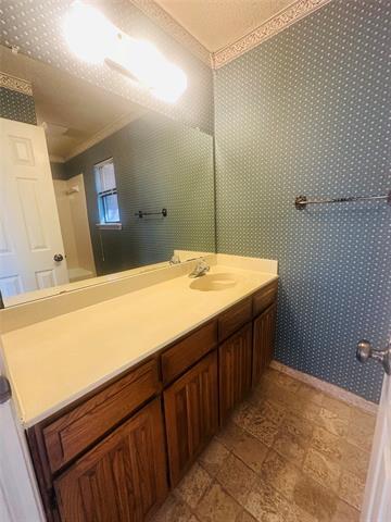 Building Photo - 2621 Ozark Dr