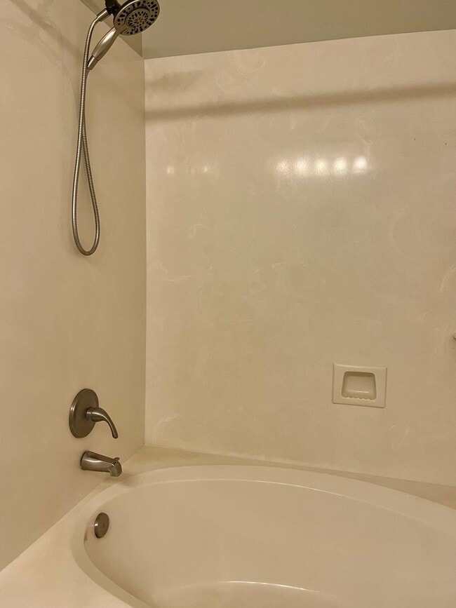 Building Photo - GEISMAR, right across 74 from Dutchtown Schools!  3br/2ba