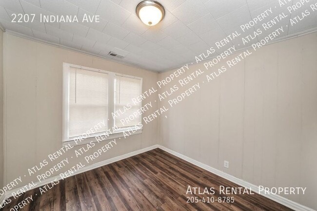 Building Photo - 2207 Indiana Ave